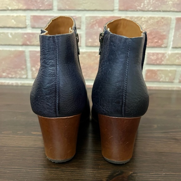 KORK EASE  brand Ankle Bootie Boot Navy Leather Wedge Block Heel Size 9 - Picture 4 of 9